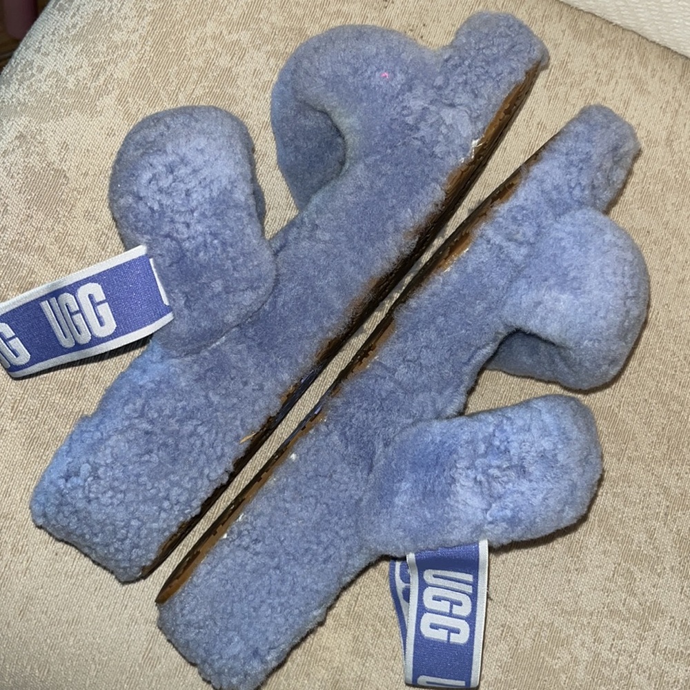 UGG Fluff Yeah Slide Sheepskin Slippers size 10 - Picture 3 of 6